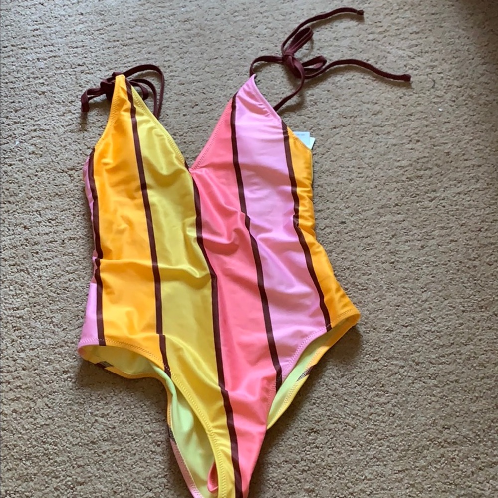 XS retro one piece bathing suit